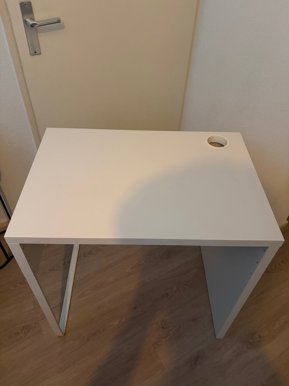 Bureau wit micke ikea, Ophalen, Zo goed als nieuw, IKEA, Wit