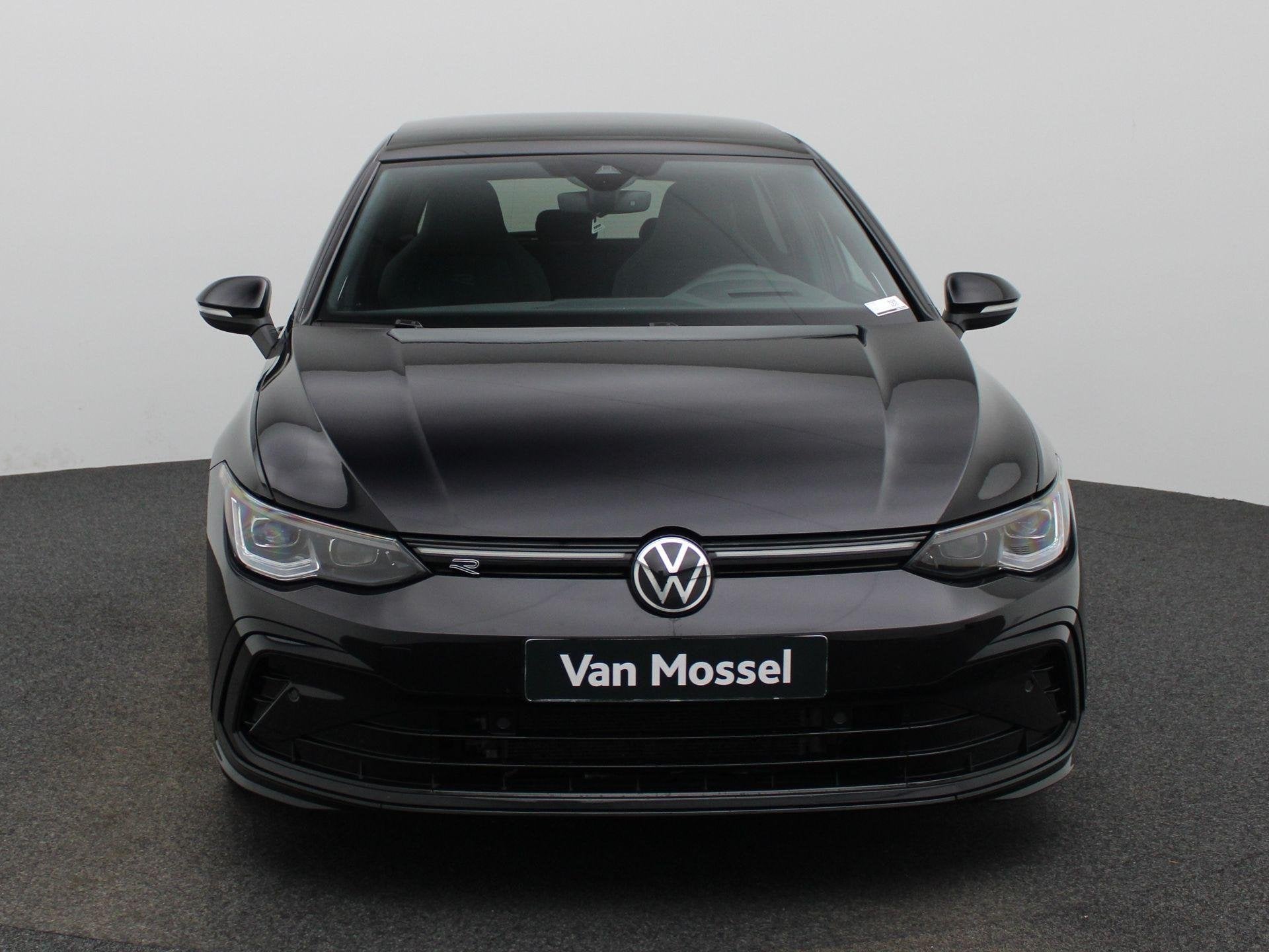 Volkswagen Golf 1.5 eTSI R-Line | Panoramadak | Navigatie |, Auto's, 12 maanden, 4 cilinders, Zwart, Geïmporteerd