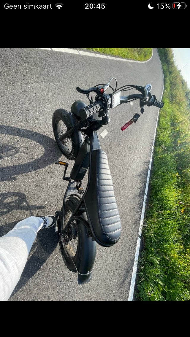 Fatbike v8 custom, Fietsen en Brommers, Brommers | Derbi, Ophalen of Verzenden, Zo goed als nieuw