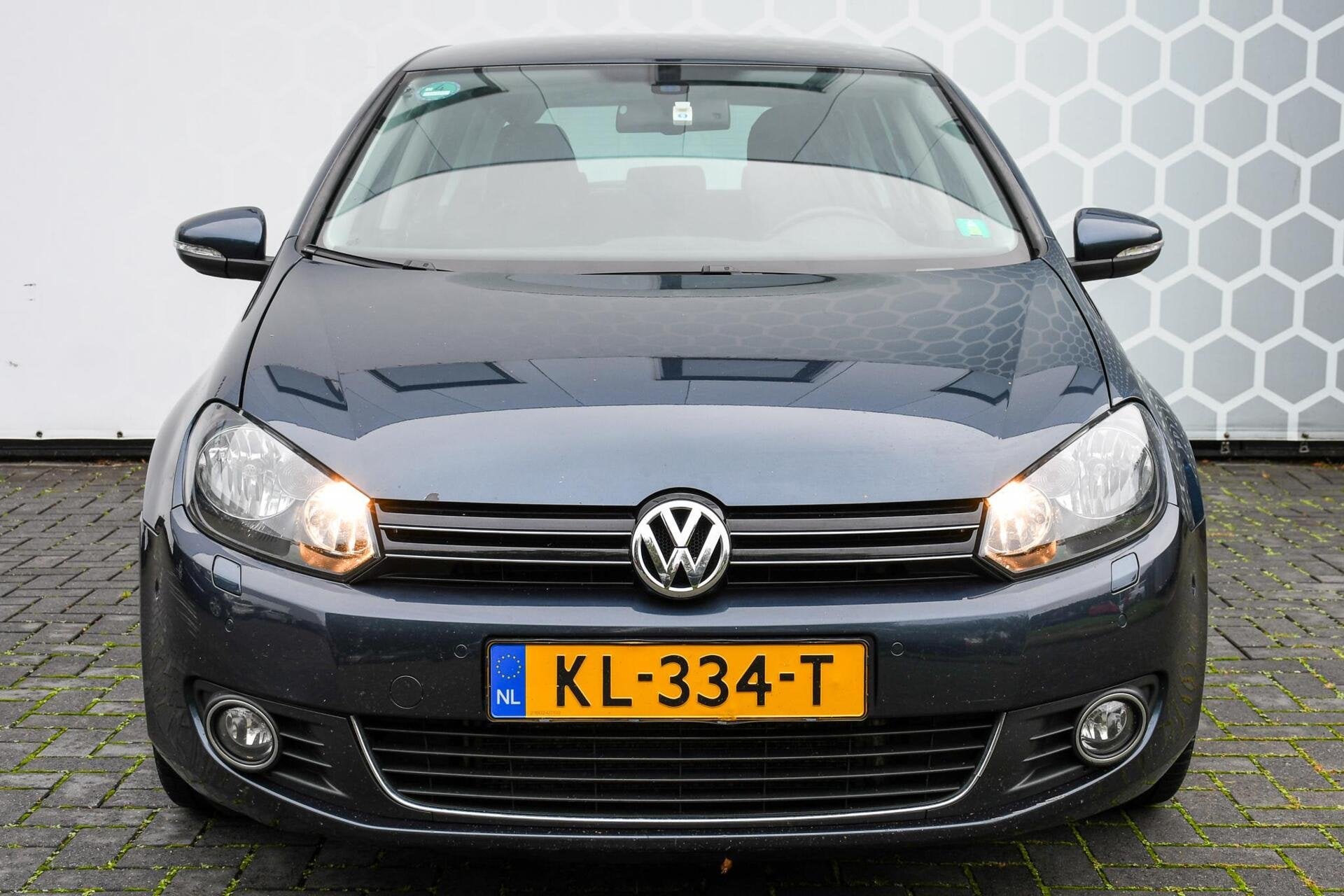 Volkswagen Golf 1.4 TSI Highline Automaat Cruise Stoelverwar, Euro 5, Gebruikt, 4 cilinders, Alcantara