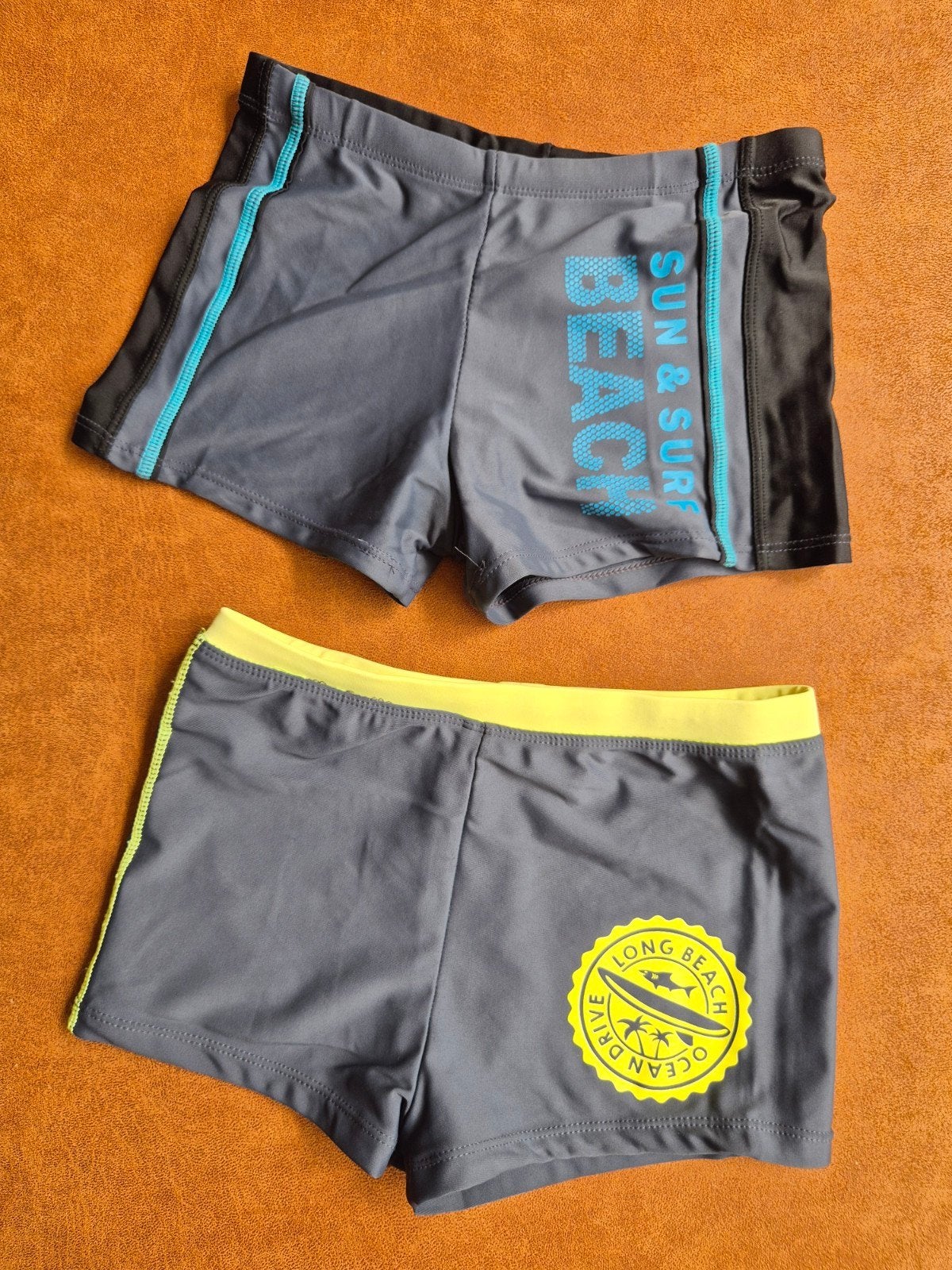 2 zwembroeken maat 128 voor jongens, Kinderen en Baby's, Kinderkleding | Maat 128, Gebruikt, Sport- of Zwemkleding, Ophalen of Verzenden