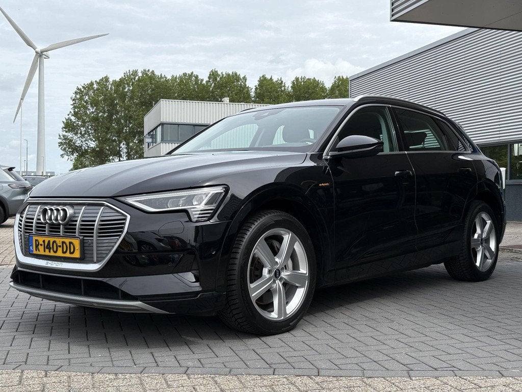 Audi e-tron 55 quattro Advanced edition 95 kWh | SOH 93,6% |, Auto's, Audi, Automaat, 131 €/maand, Stof, Zwart
