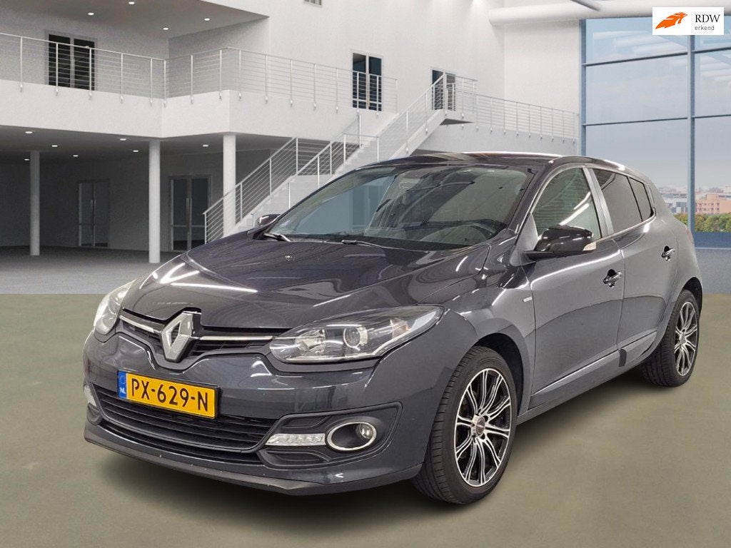Renault Mégane Coupé 1.2 TCe Bose NAVI PSENSOR CRUISE 2 X, Auto's, Voorwielaandrijving, Euro 5, Gebruikt, 4 cilinders