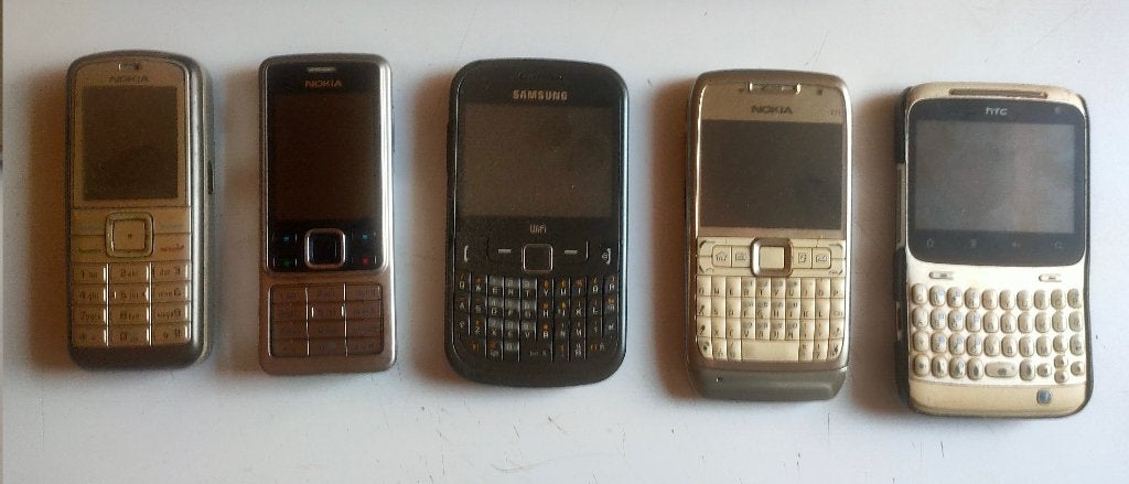 Vintage 11 mobiele telefoons, Ophalen of Verzenden, Gebruikt, Hoesje of Tasje