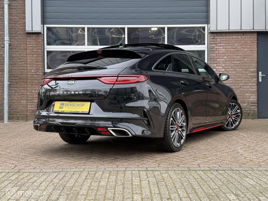 Kia ProCeed 1.6 T-GDI GT Schuifdak Alcantara ACC Navi Carpla, 15 km/l, Zwart, Leder, 204 pk
