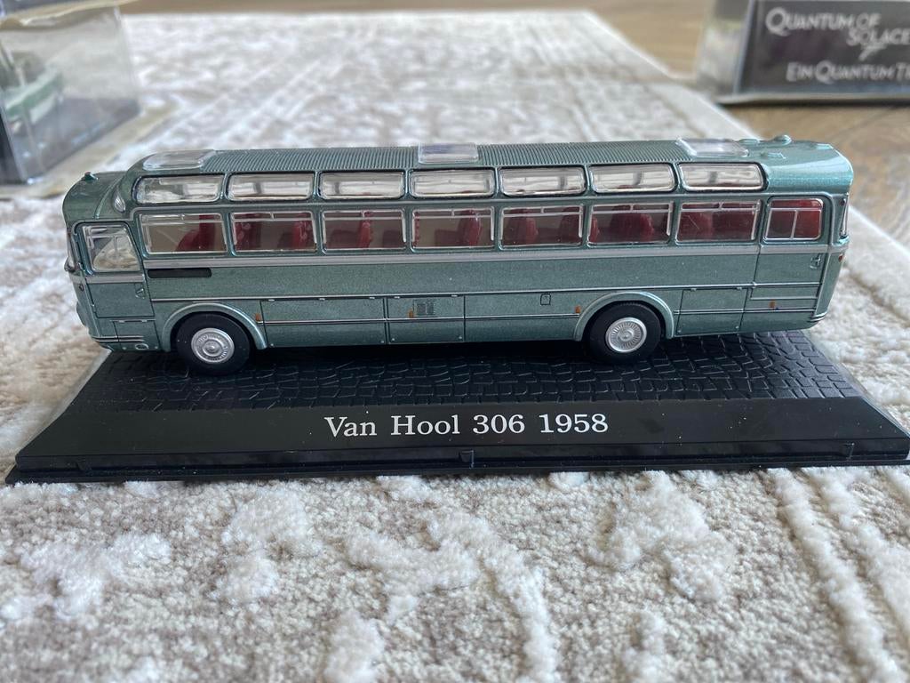 Modelbus Van Hool 306 1958 - Gedetailleerd schaalmodel, Overige merken, 1:50 of kleiner, Overige typen, Ophalen of Verzenden