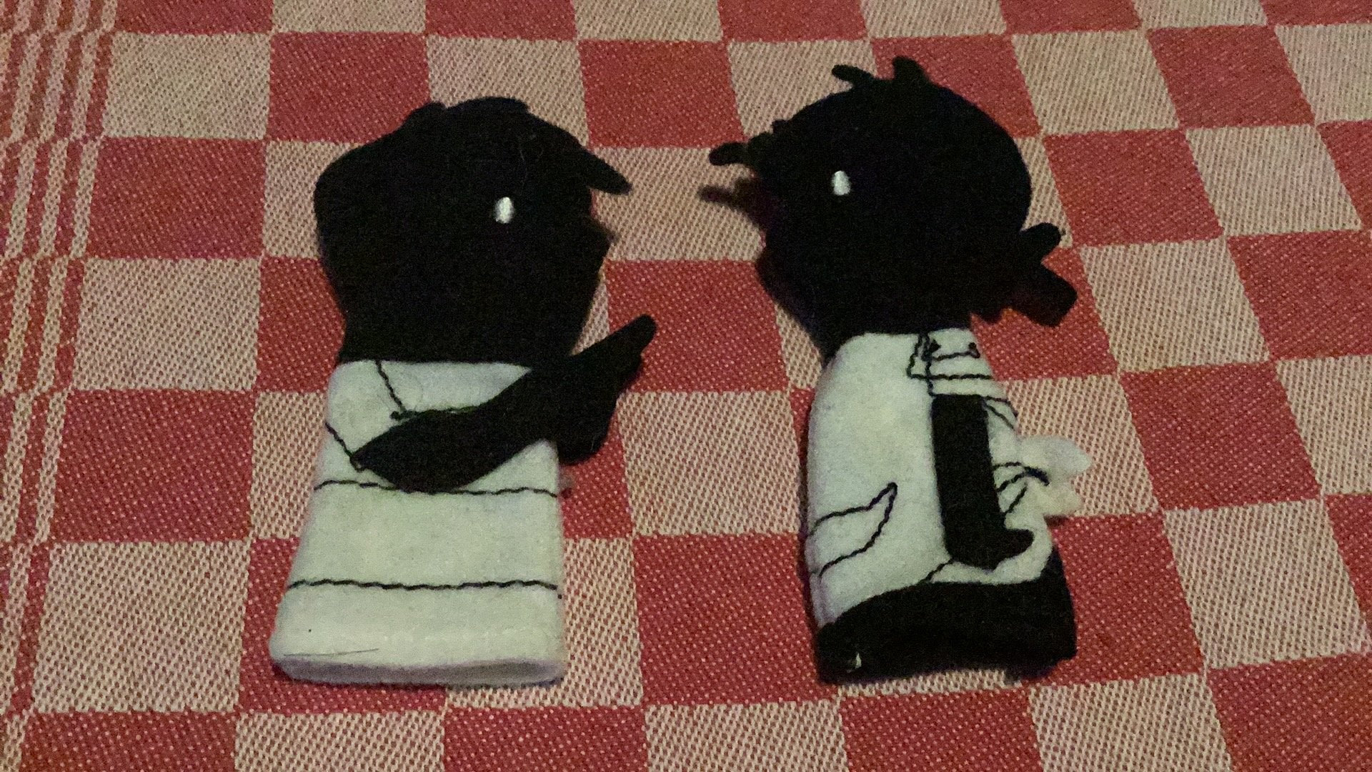 Jip en Janneke (vingerpoppetjes), Ophalen of Verzenden, Zo goed als nieuw