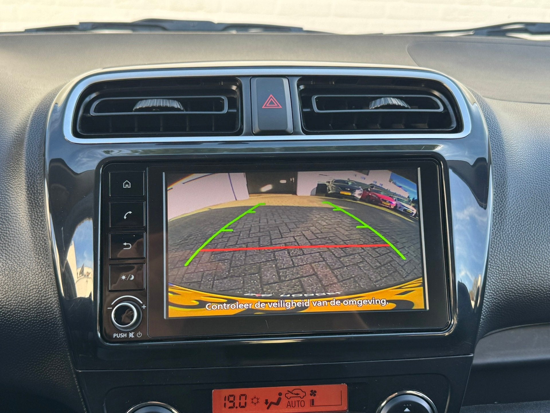 Mitsubishi Space Star 1.2 Dynamic Automaat Camera Carplay DA, Auto's, Dealer onderhouden, Stof, Gebruikt, Bedrijf