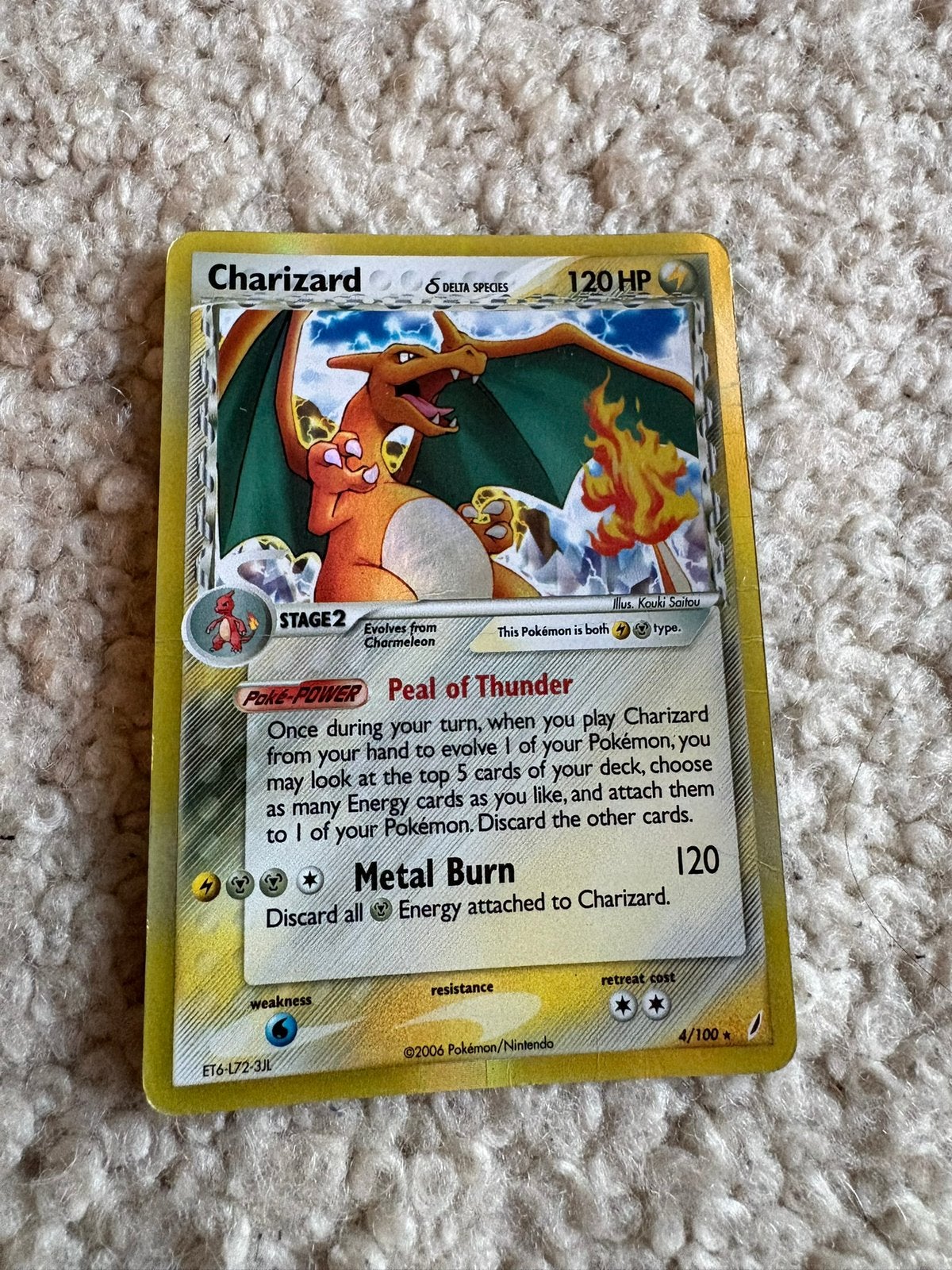 Charizard Delta Species 4/100 Holo Pokémon Kaart 2006, Ophalen of Verzenden, Zo goed als nieuw