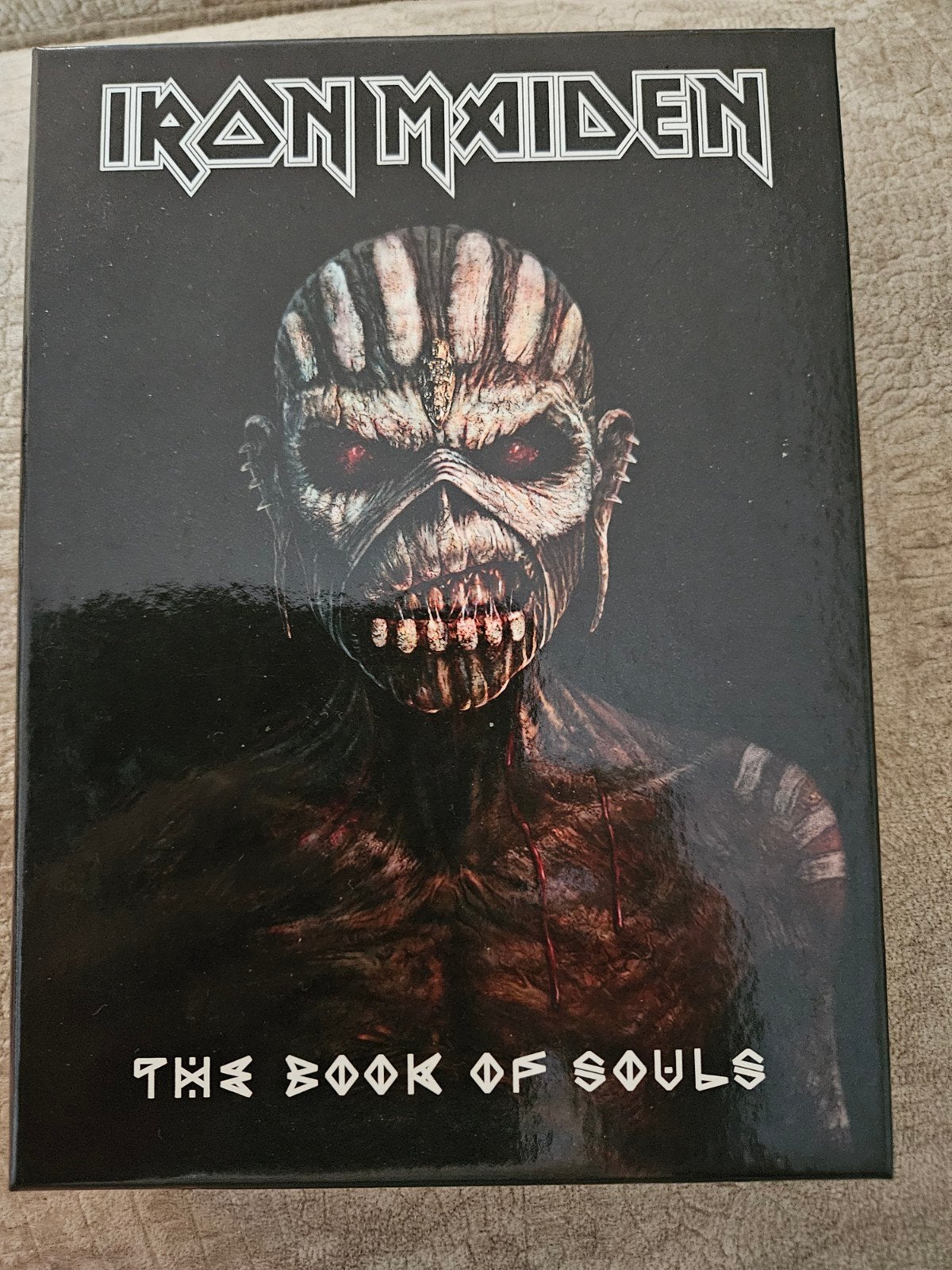 Iron Maiden - The Book of Souls CD (Zeer Nette Staat), Cd's en Dvd's, Cd's | Hardrock en Metal, Ophalen of Verzenden