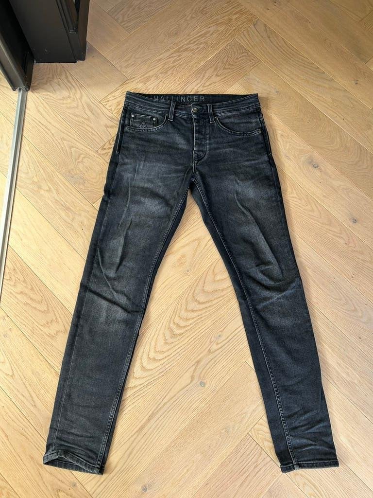 Spijkerbroek zwart Hallinger maat W29 L32, Kleding | Heren, Ophalen of Verzenden, Zo goed als nieuw, Zwart, W32 (confectie 46) of kleiner