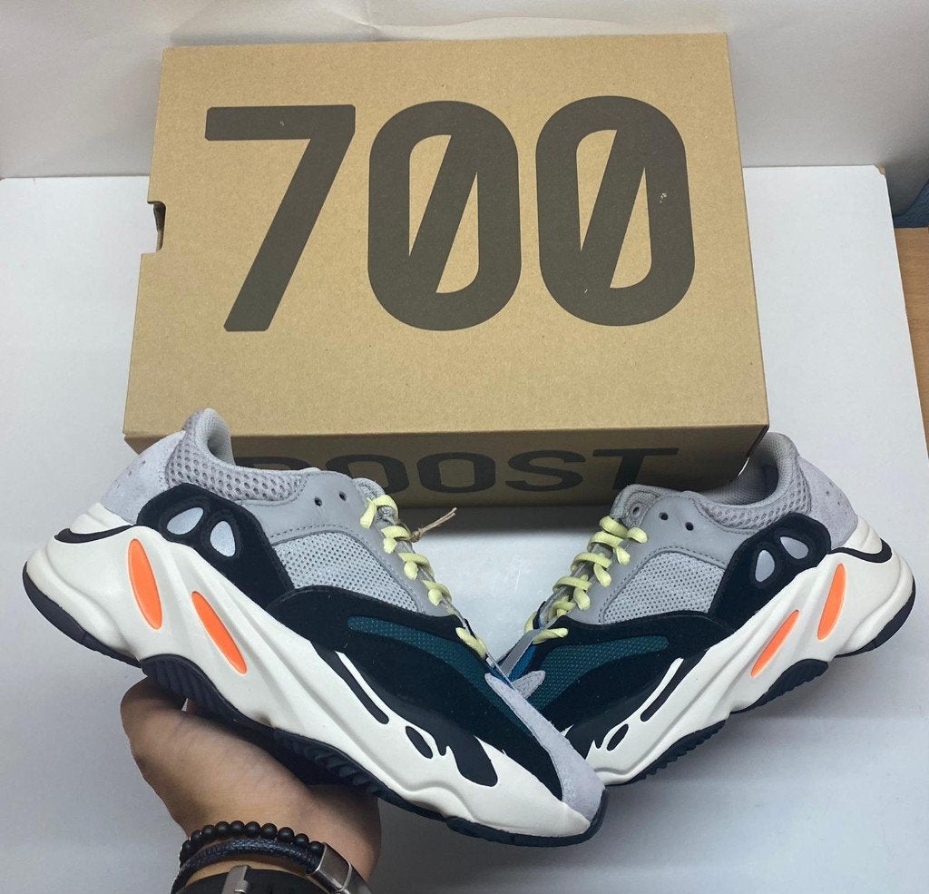 adidas Yeezy 700 Wave Runner - Maat 36, Overige kleuren, Nieuw, Sneakers of Gympen, Adidas Yeezy 700