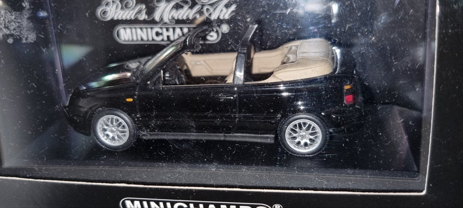 VW Golf cabrio 3.5 Minichamps, Ophalen of Verzenden, Zo goed als nieuw, Auto, MiniChamps