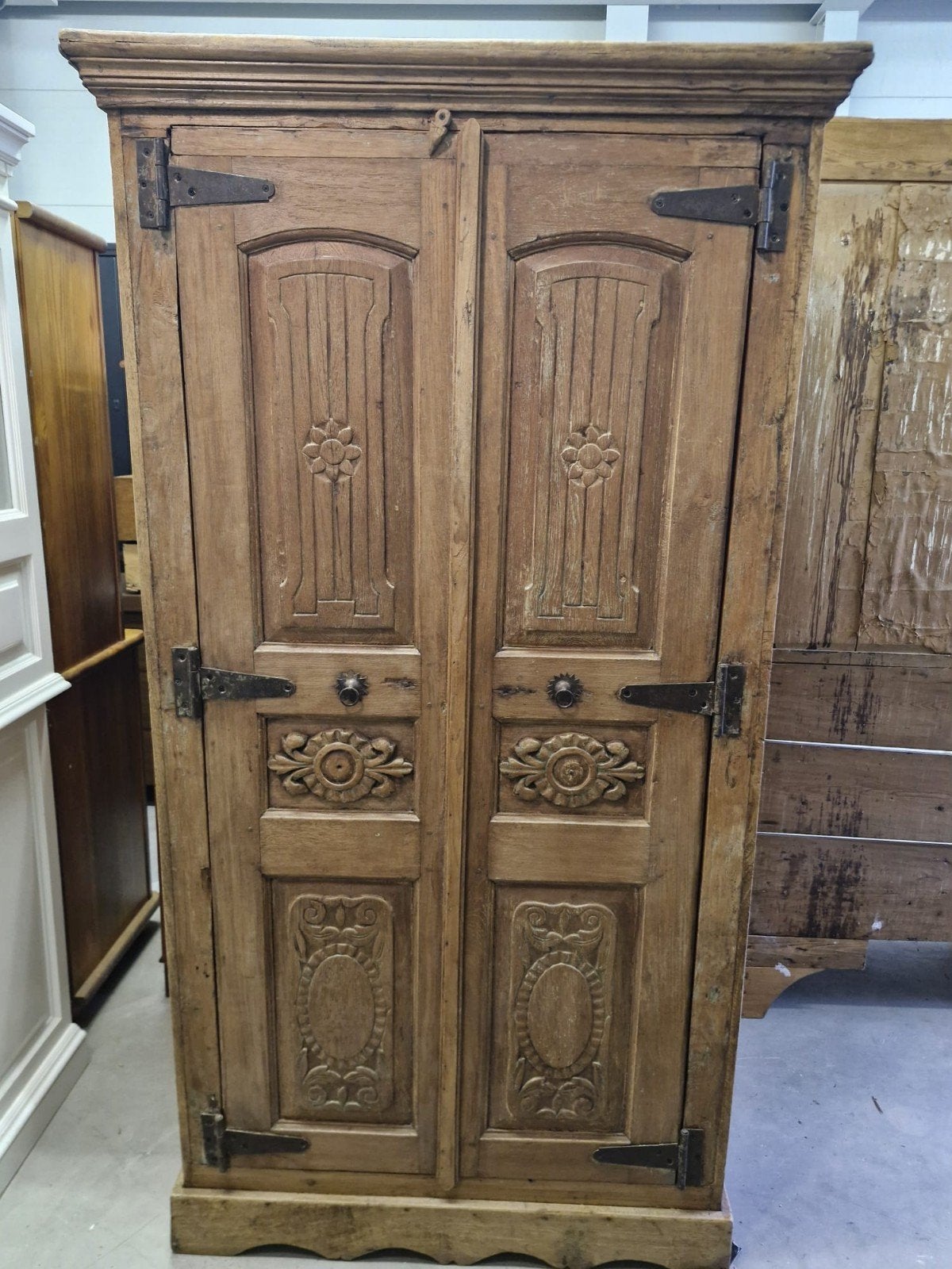 Mooie oude Indische kast - Uniek houtsnijwerk, Ophalen, 25 tot 50 cm, 100 tot 150 cm, 150 tot 200 cm