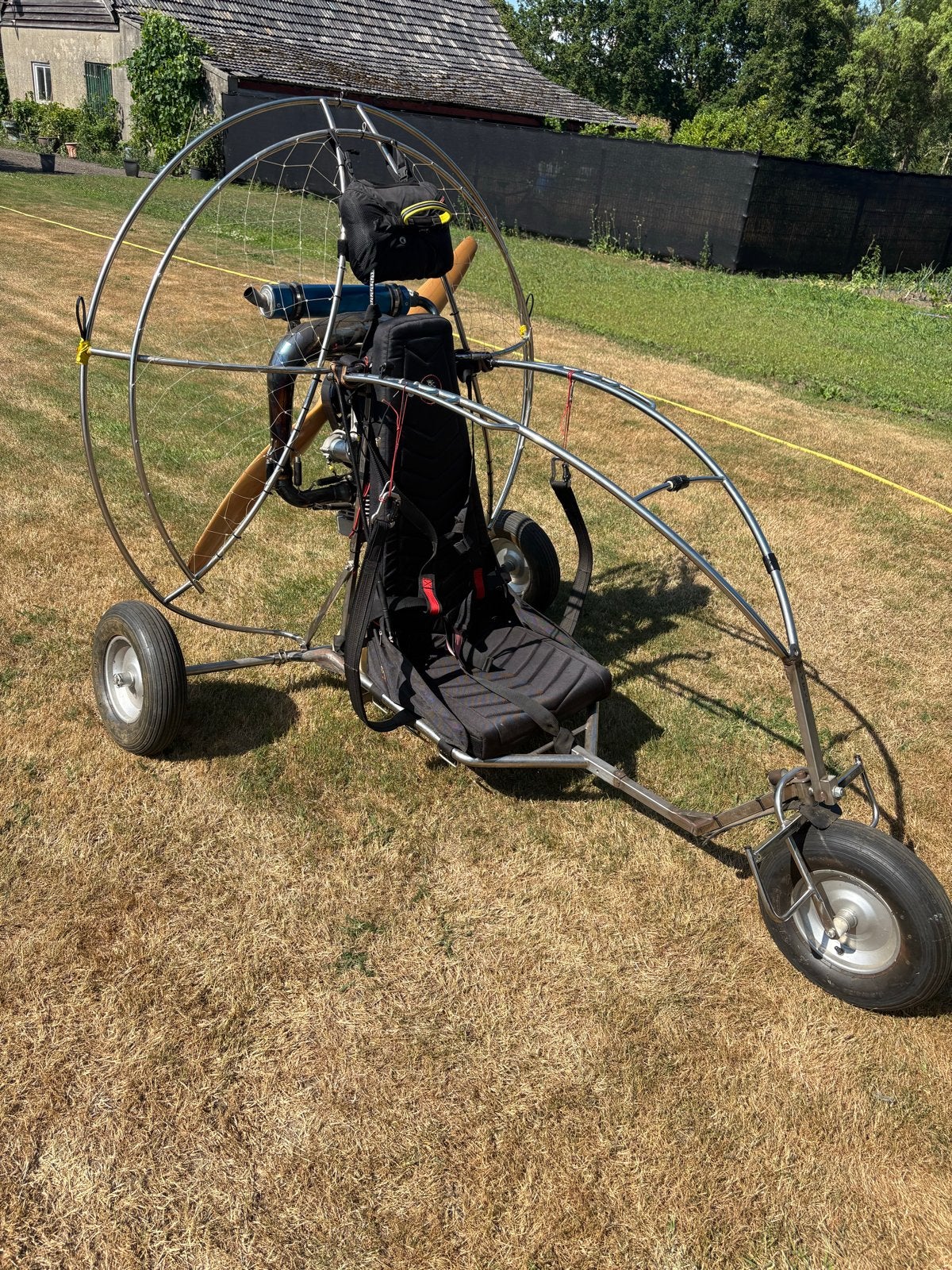 Paramotor Trike Airfer met Simonini Mini 3 motor, Sport en Fitness, Zweefvliegen en Paragliding, Ophalen of Verzenden, Zo goed als nieuw