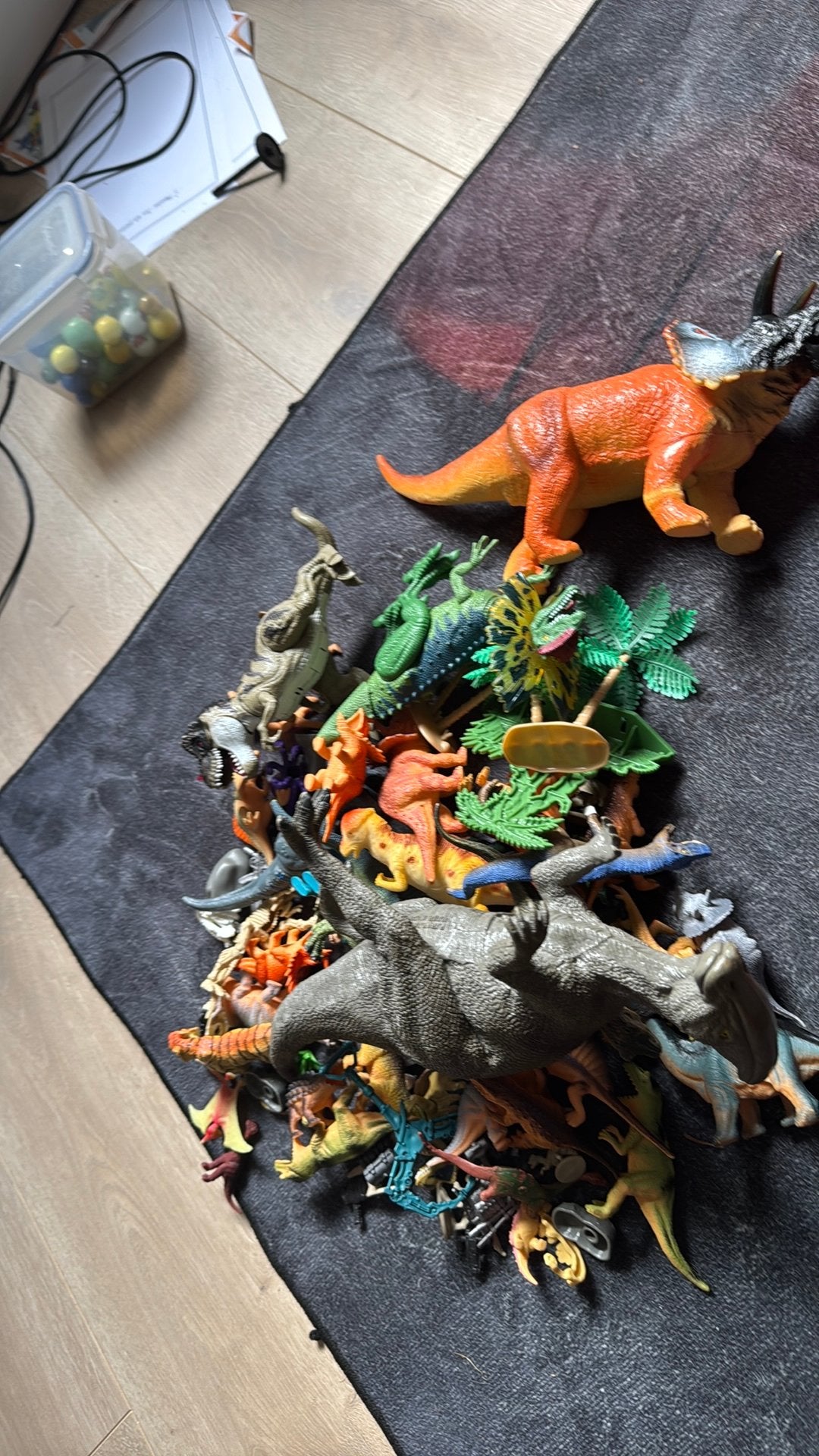 Speelgied dino’s, Ophalen of Verzenden, Zo goed als nieuw