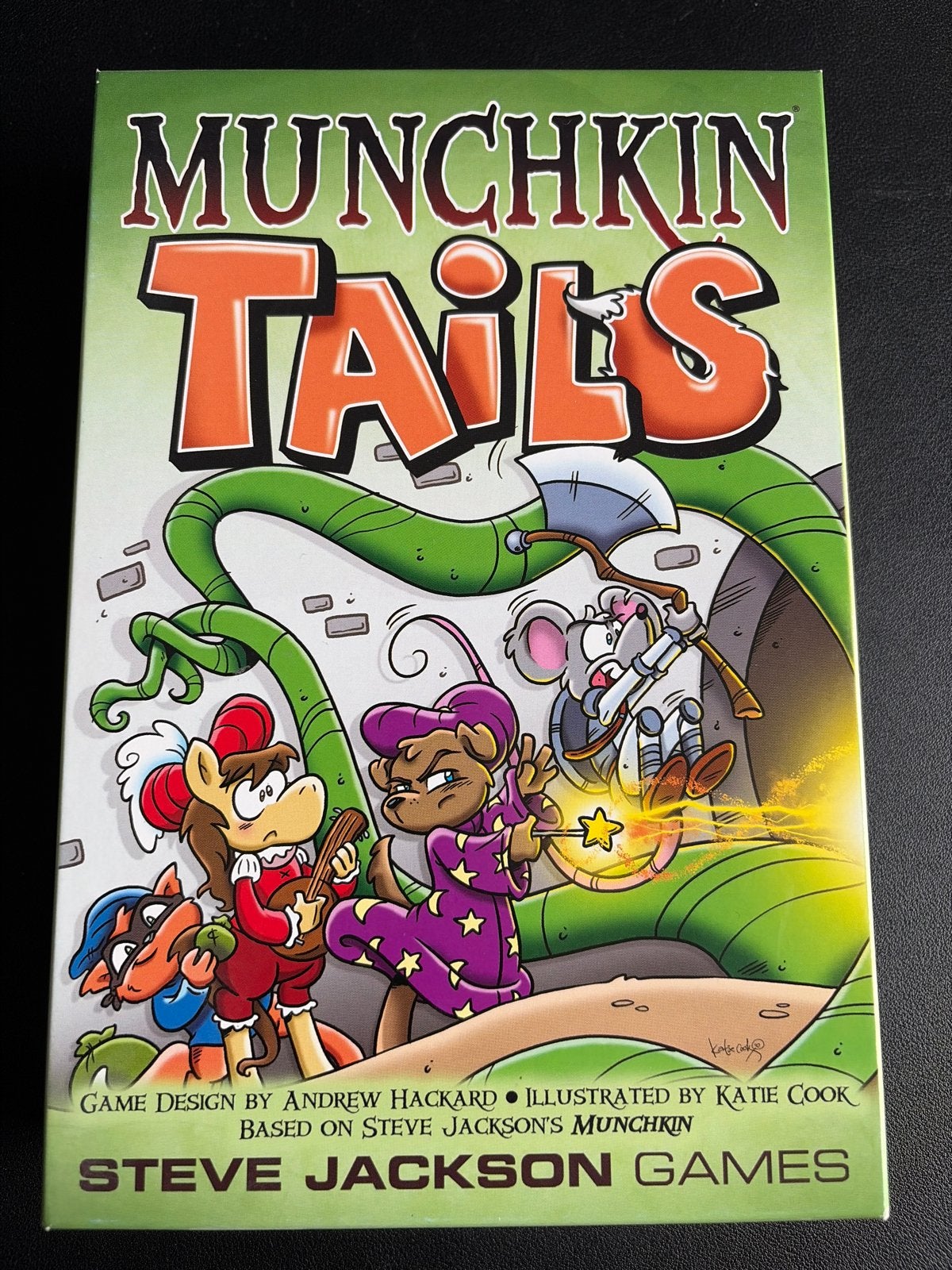 Munchkin Tails (Engels), Drie of vier spelers, Ophalen of Verzenden, Zo goed als nieuw