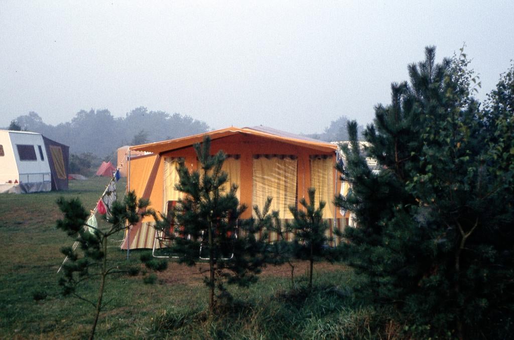 Bungalowtent Vintage 4 pers. + luifel, grote leefruimte, Caravans en Kamperen, Tenten, Ophalen, Gebruikt, Tot en met 4