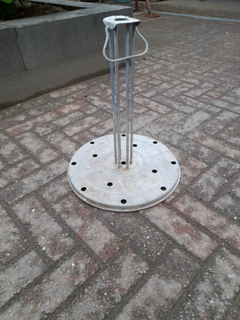 Pottenrek weckketel, Ophalen