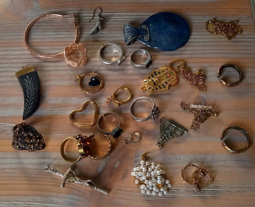 Lotje vintage sieraden / juwelen, Verzenden, Overige materialen