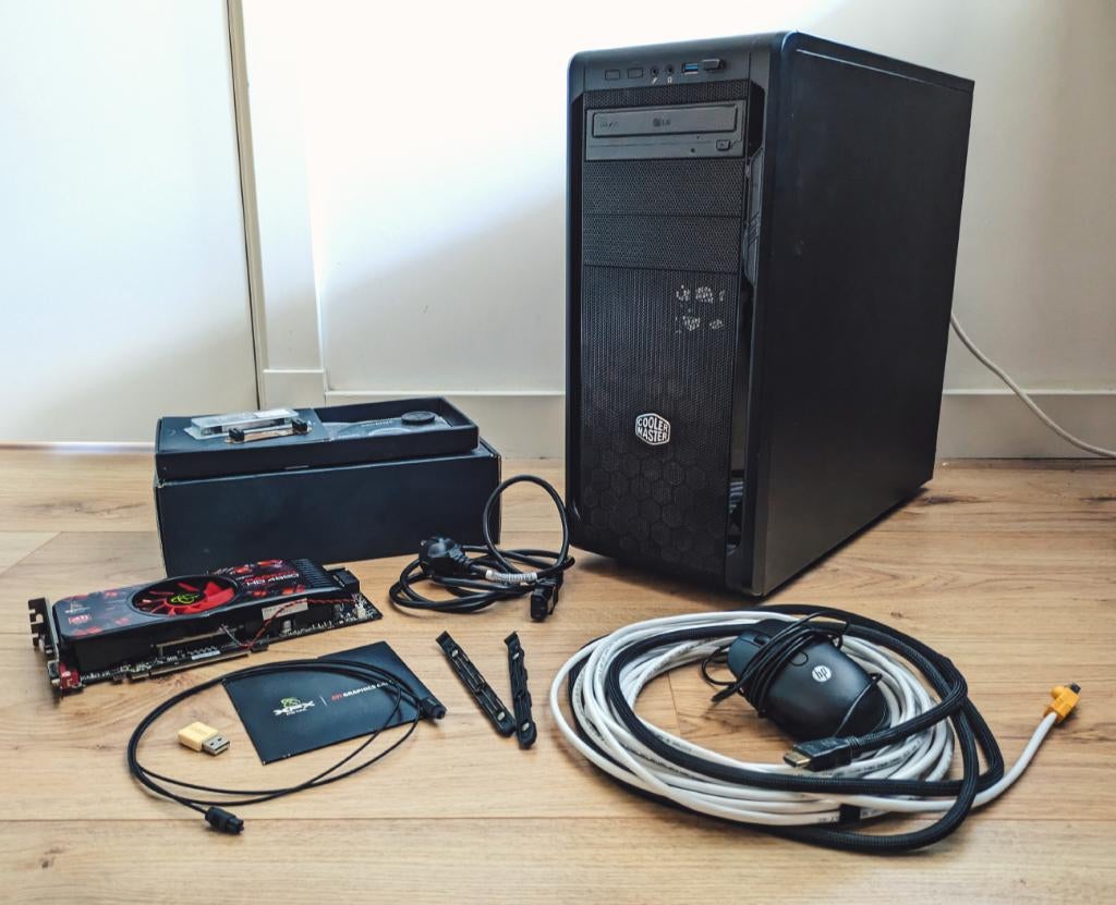 Gaming computer +  Radeon HD4890 + GeForce GTX 950, Ophalen, Zo goed als nieuw, Gaming, . MSI .