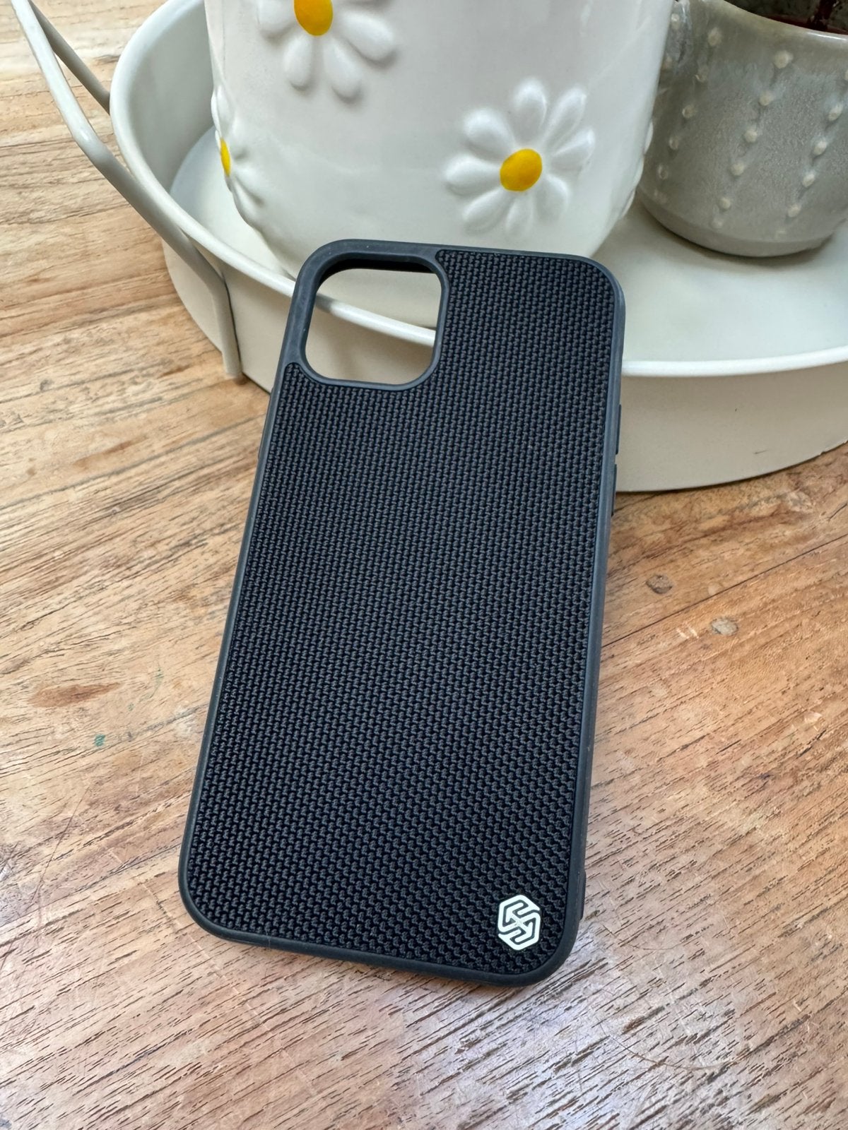 Nillkin IPhone 11 Pro case, Verzenden, Zo goed als nieuw, IPhone 11 Pro, Zwart