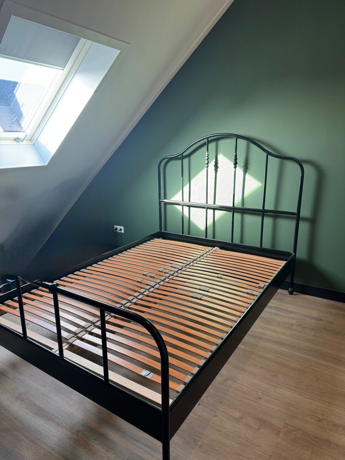 IKEA SAGSTUA 140x200, Ophalen, Eenpersoons, Zwart, 140 cm