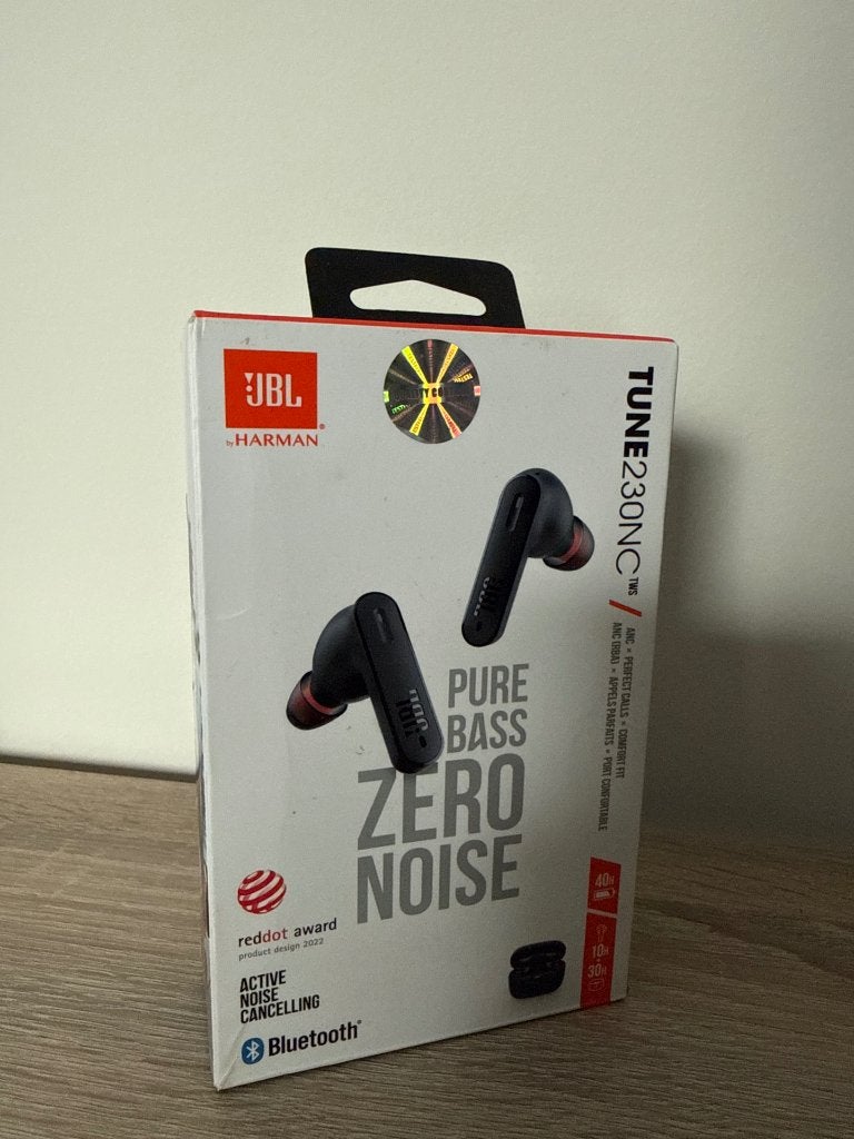 JBL Tune230NC Zwart Zo goed als nieuw (2), In-ear, JBL, Bluetooth, Ophalen of Verzenden