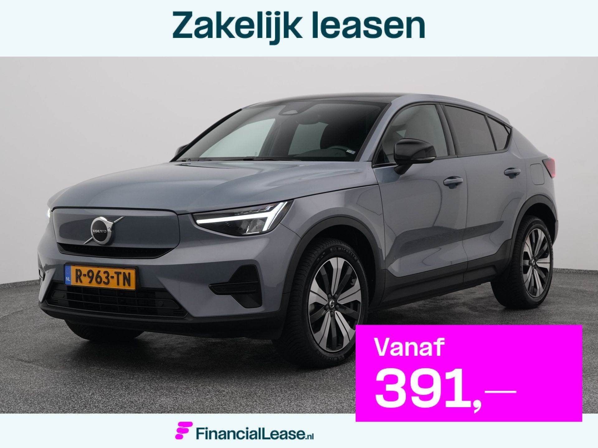 Volvo C40 Recharge Core 69 kWh | PANO | CAMERA | STOEL- EN S, Stof, Gebruikt, Zwart, Met garantie (alle)