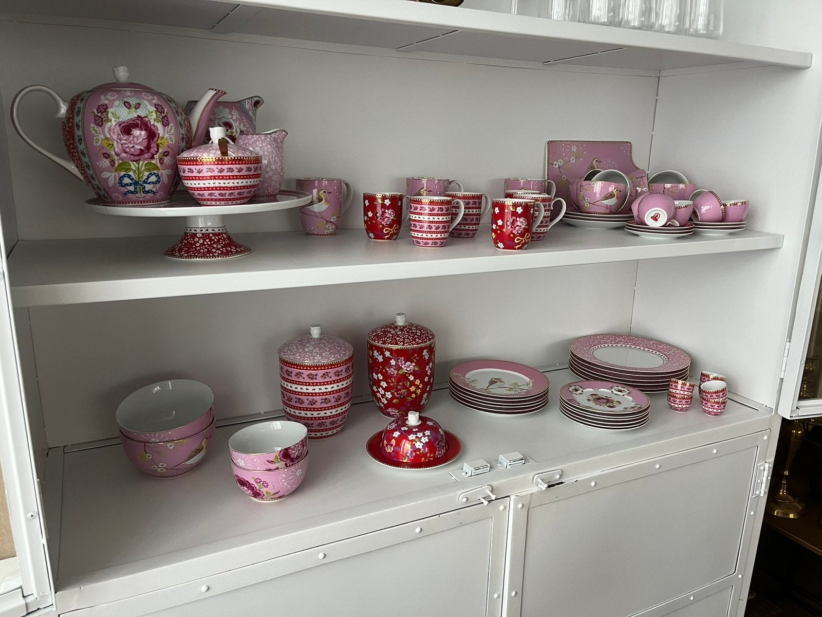 Pip Studio Servies, Early Bird & Chinese Rose, Ophalen, Zo goed als nieuw, Porselein, Overige stijlen