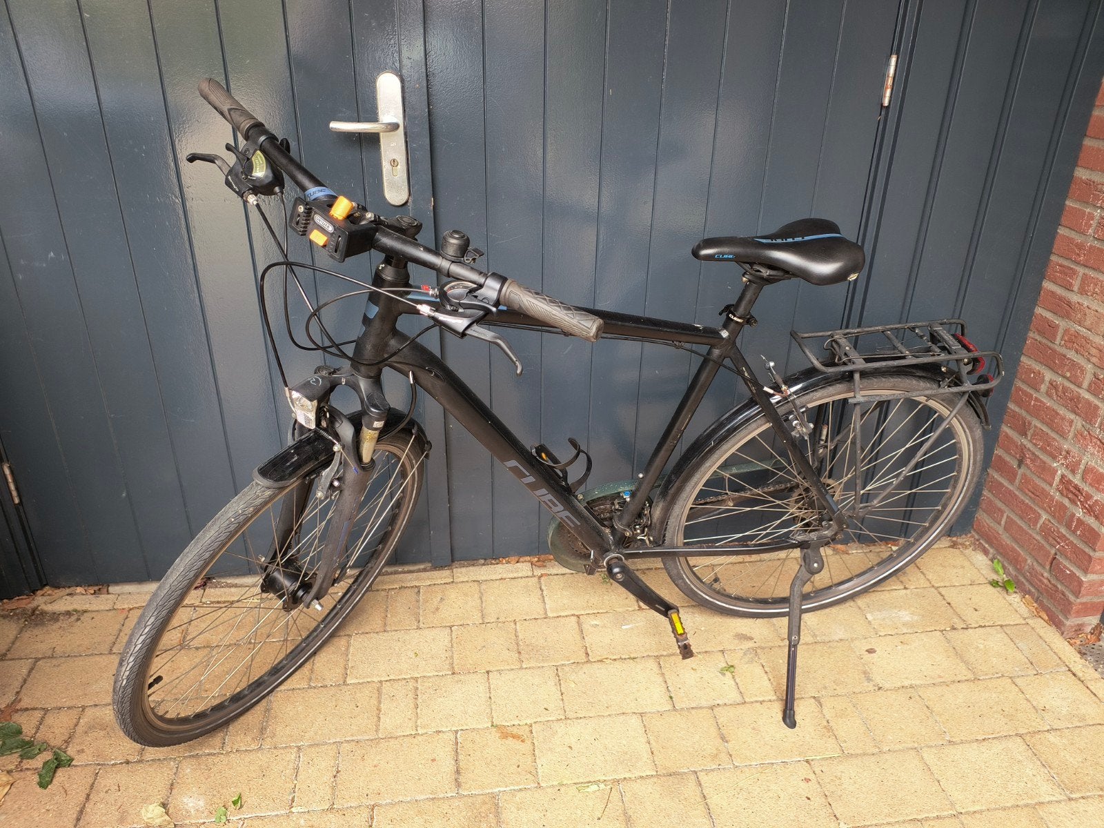 Cube hybride herenfiets met 24 versnellingen, Ophalen