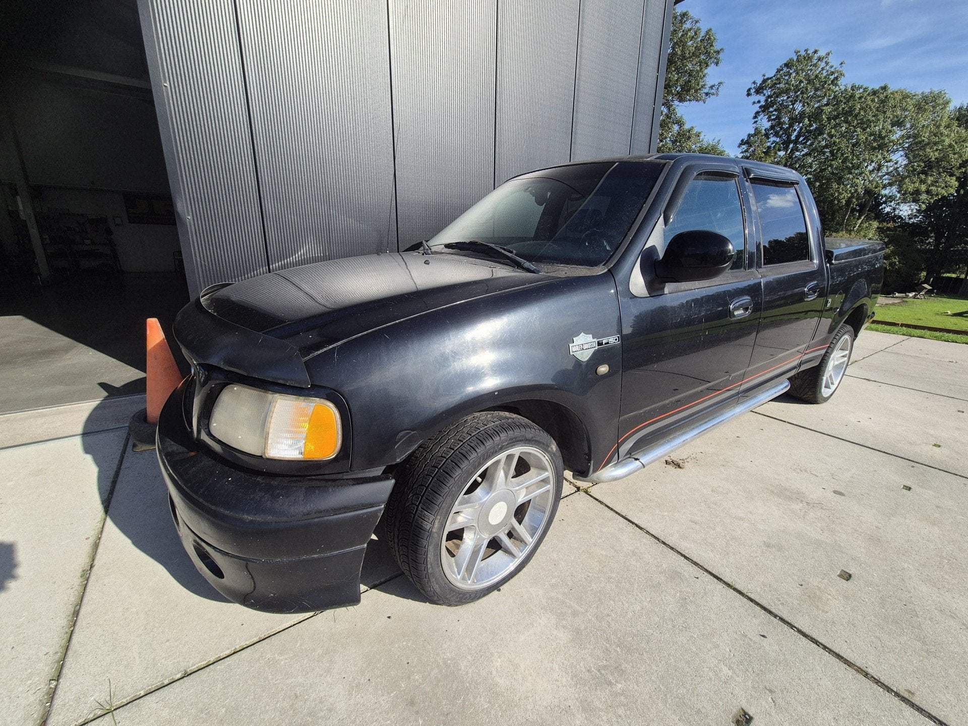 Ford USA F-150 harley davidson 5.4 Supercab schuur vondst MA, Auto's, Dealer onderhouden, Gebruikt, 5400 cc, Zwart