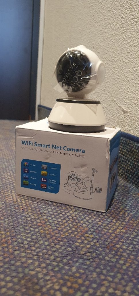Wifi Smart Net Camera - Met Motion Tracking - Met Alarm, Ophalen of Verzenden, Nieuw, Binnencamera