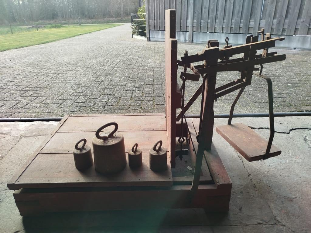 Te koop: baskuul, Ophalen