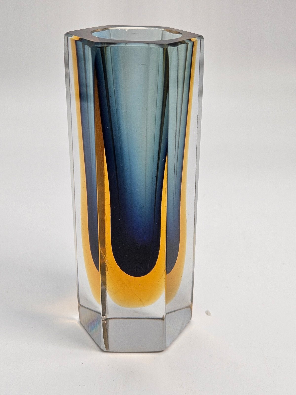 Murano Sommerso vaasje - Blauw en Amberkleurig Glas, Ophalen of Verzenden