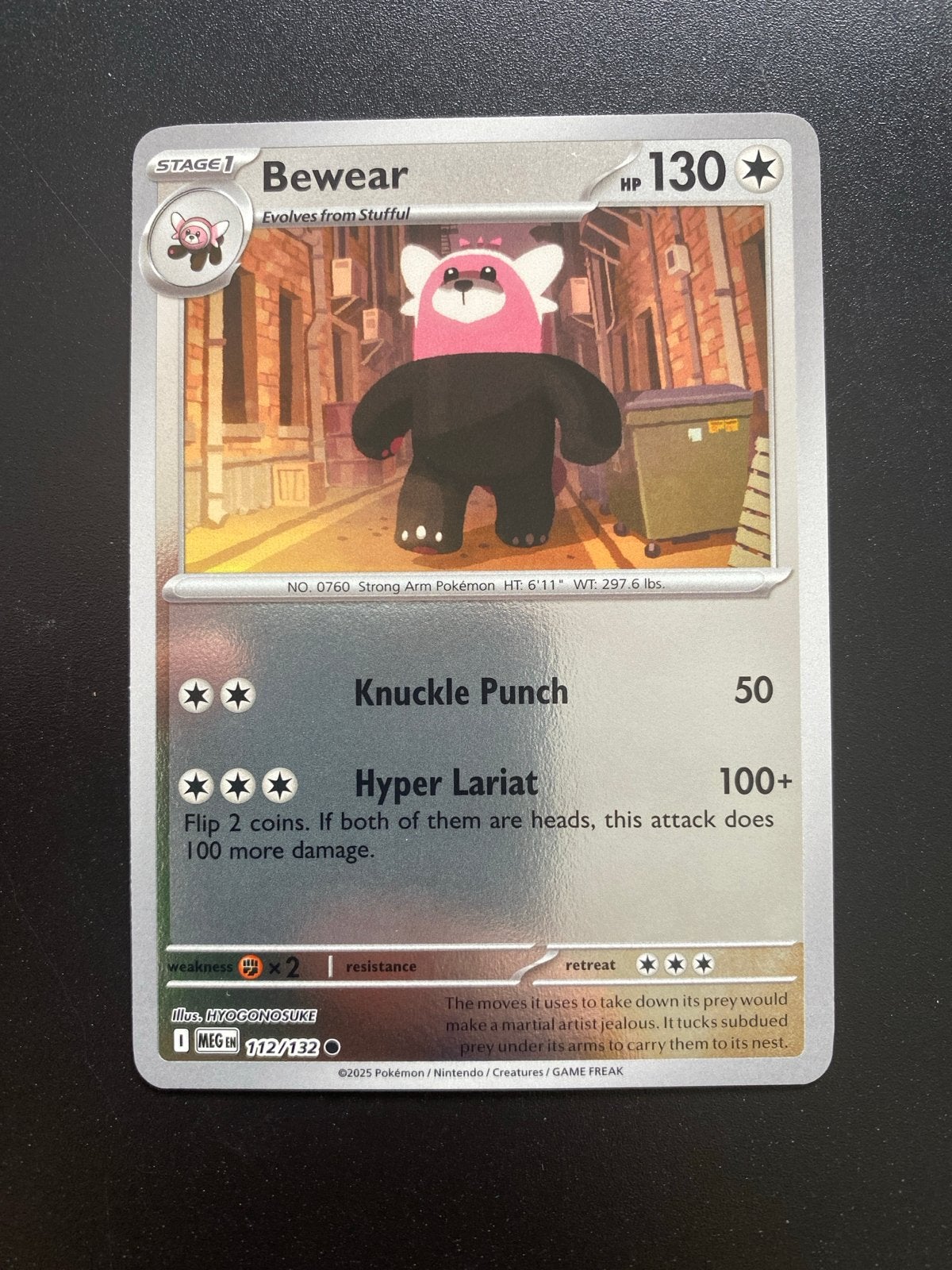 Bewear 112/132 Reverse Holo Pokémon Mega Evolution, Ophalen of Verzenden, Zo goed als nieuw, Losse kaart, Foil