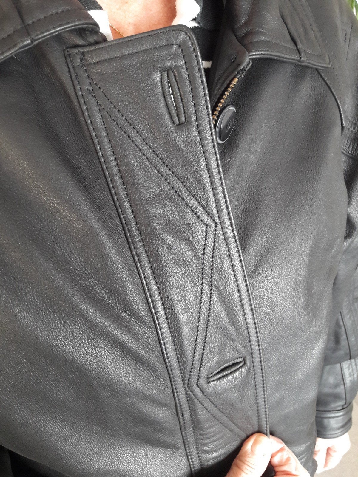 Als nieuw mooie lederen dames jas m42, Ophalen of Verzenden, Zo goed als nieuw, Maat 38/40 (M), Zwart