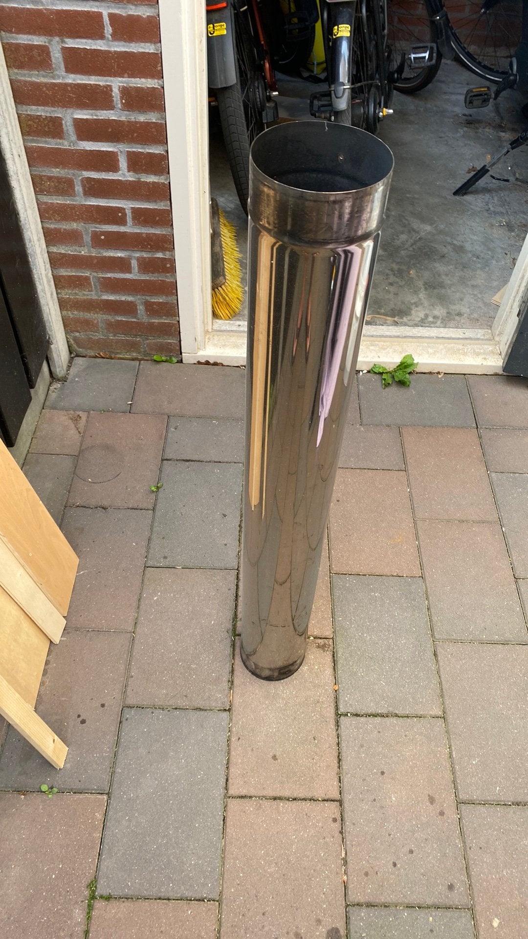 Rvs kachelpijp. 12,5 cm doorsnee.1meter lang.enkelwandig, Doe-het-zelf en Verbouw, Buizen en Afvoer, Ophalen, Zo goed als nieuw