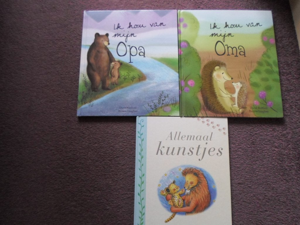 Ik  hou  van  mijn  Opa,   Oma   en   Allemaal  kunstjes., Ophalen of Verzenden, Zo goed als nieuw, Diverse auteurs, Prentenboek