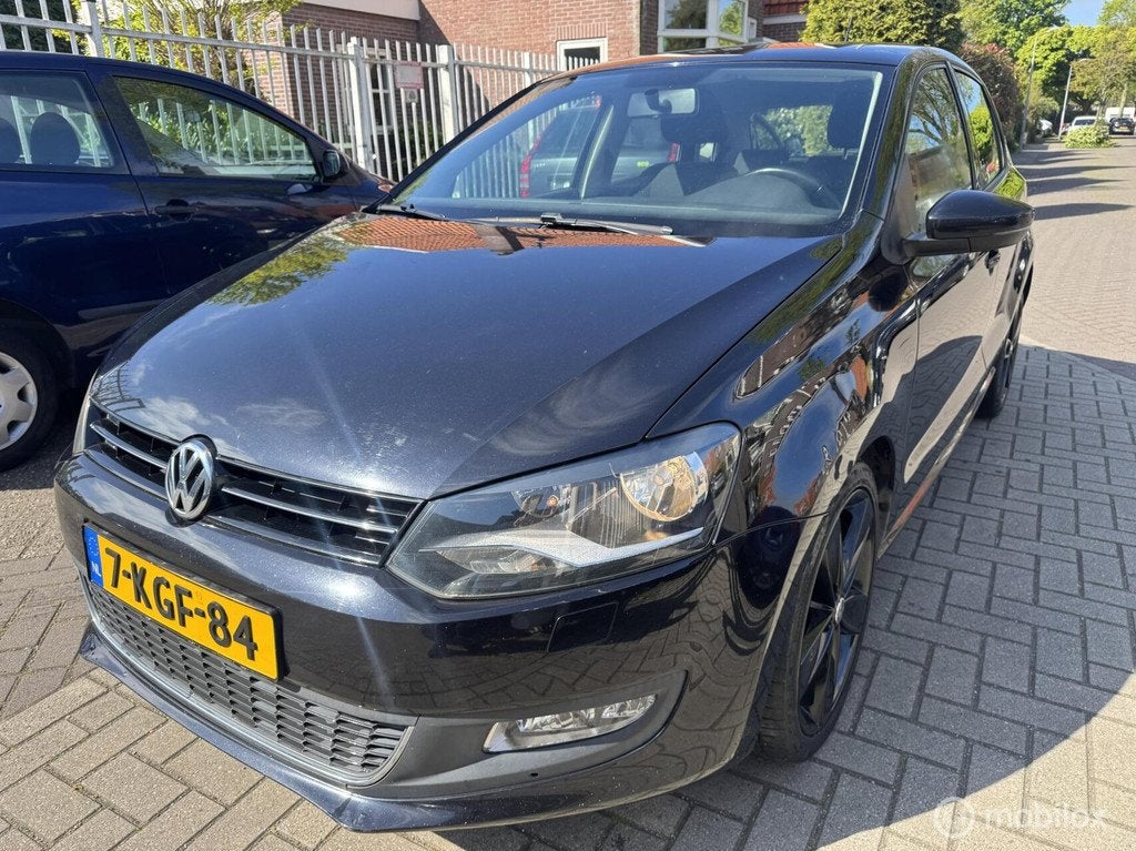 Volkswagen Polo 1.2 TSI Highline, Auto's, Euro 5, Electronic Stability Program (ESP), 4 cilinders, Zwart
