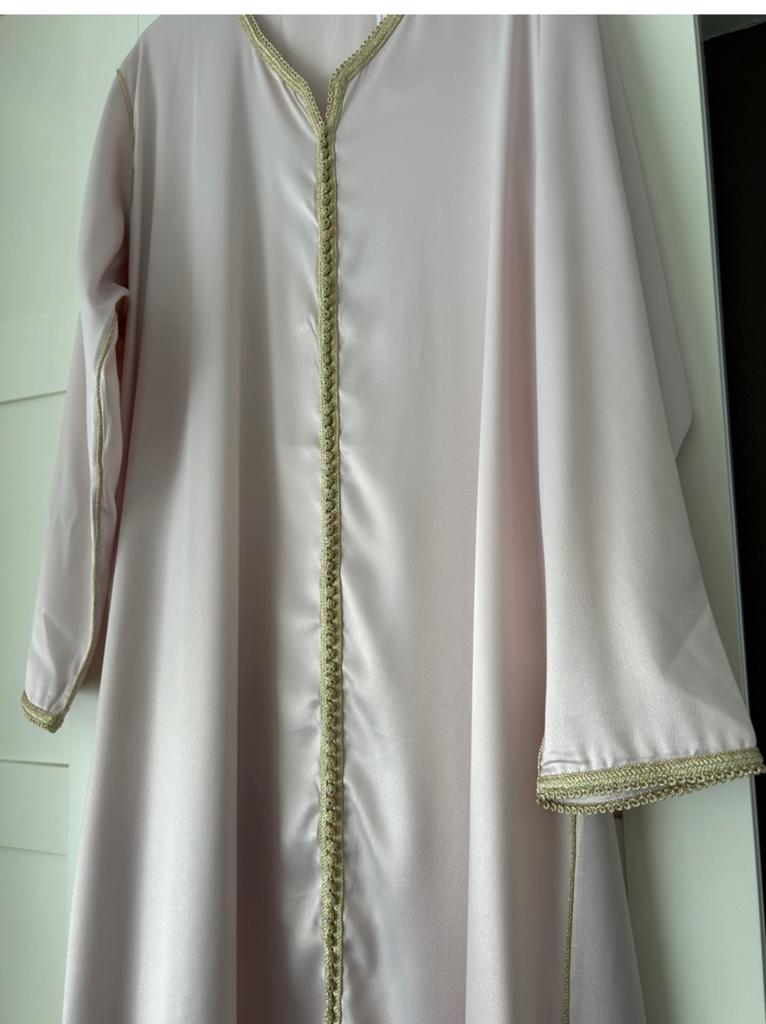 Nieuwe marokkaanse kaftan caftan zacht roze maat xl, Overige typen, Maat 46/48 (XL) of groter, Ophalen of Verzenden, Zo goed als nieuw