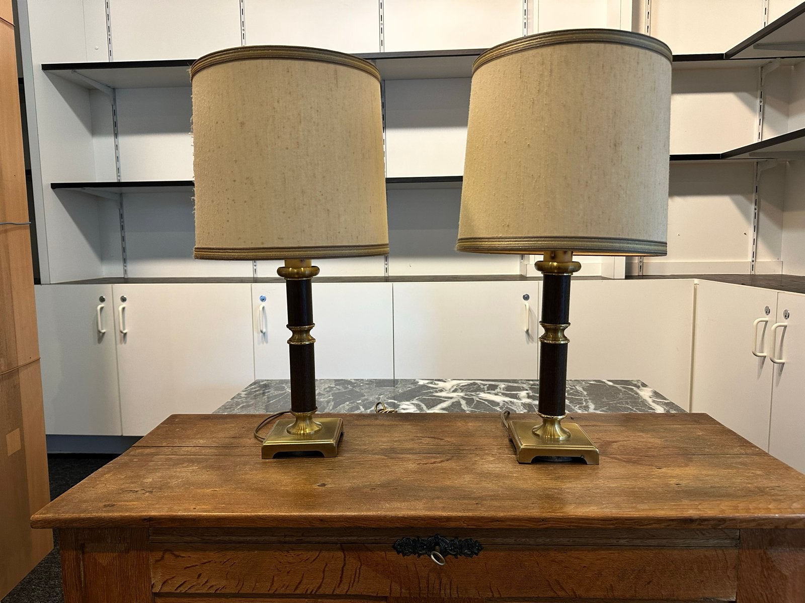 Set van 2 vintage tafellampen met stoffen kappen, Antiek en Kunst, Ophalen