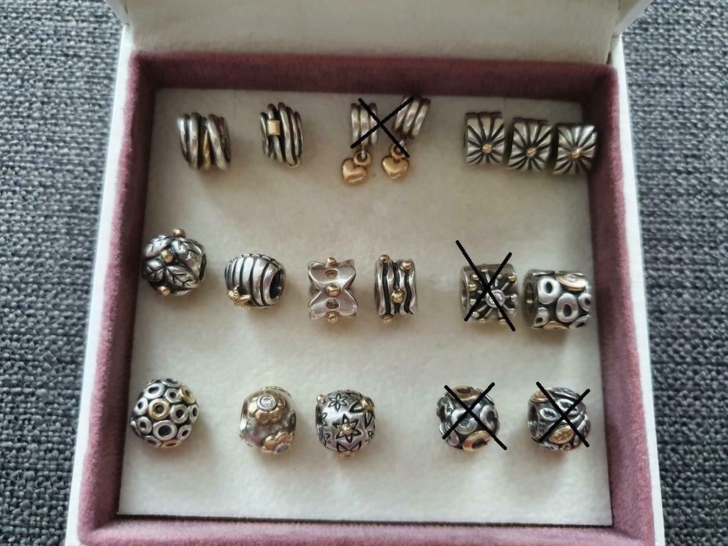 Goud met zilveren pandora bedels., Ophalen, Pandora, Nieuw, 4 bedels of meer