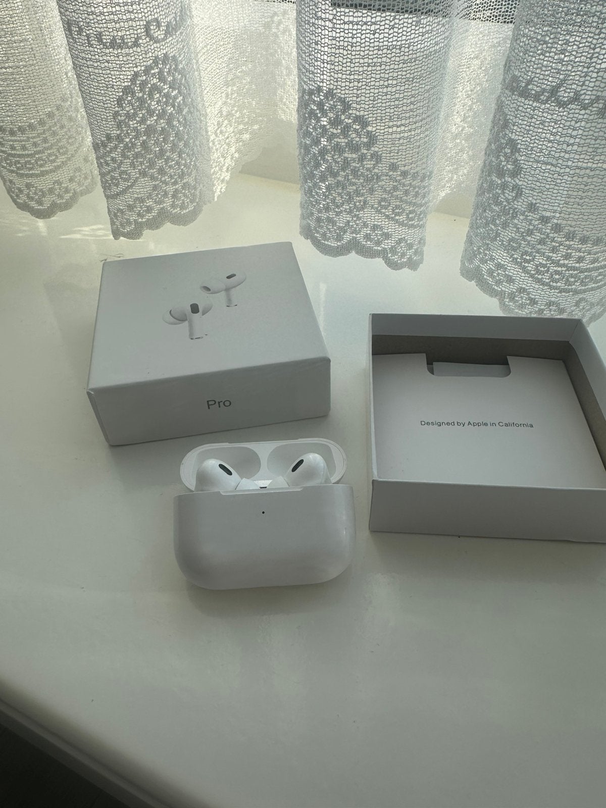 Airpods pro - 2gen, Telecommunicatie, Mobiele telefoons | Oordopjes, Ophalen of Verzenden, Gebruikt, Wit, Bluetooth