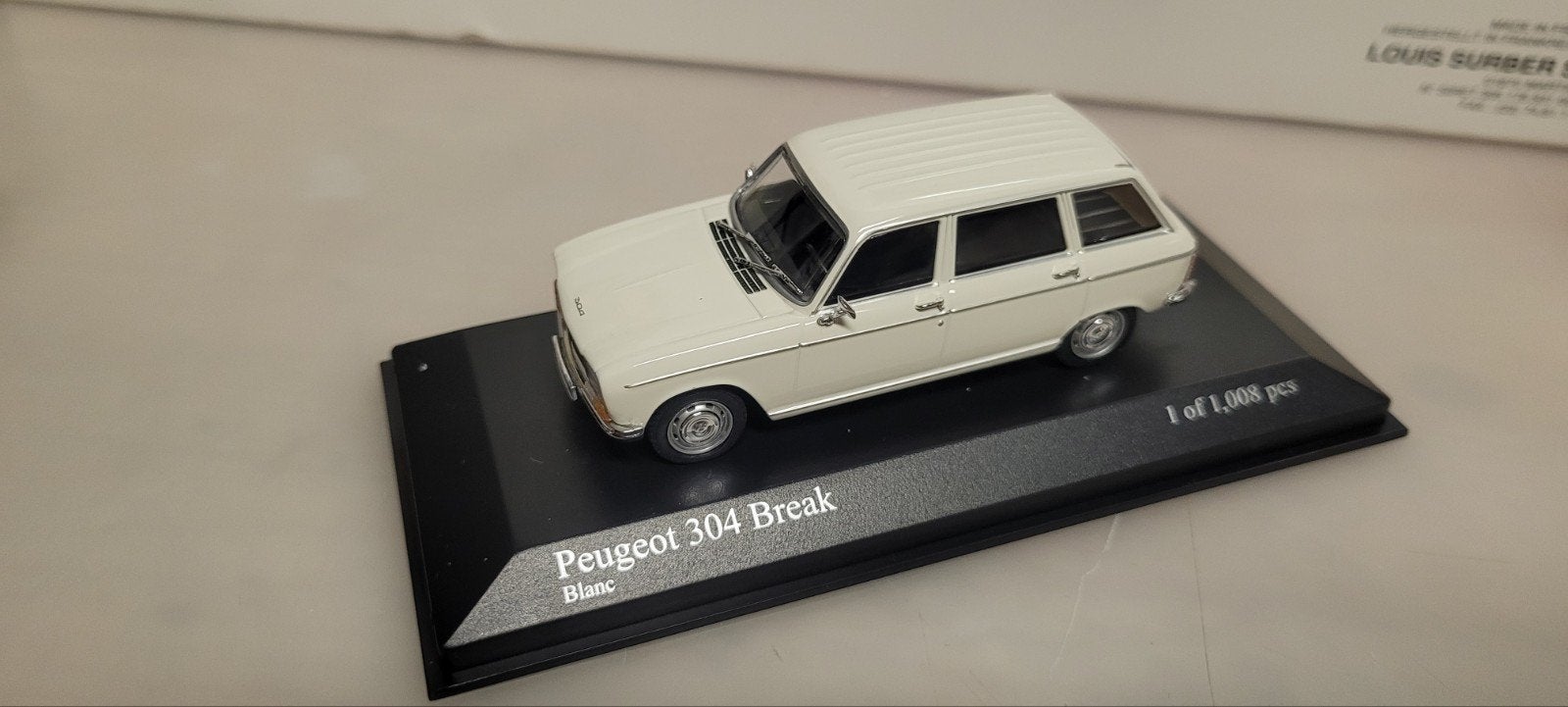 Minichamps 1972 Peugeot 304 Break in het wit, Ophalen of Verzenden, Zo goed als nieuw, Auto, MiniChamps