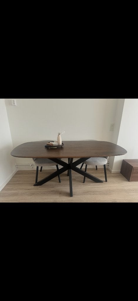 Deens ovale eettafel walnootbruin, Ophalen, Gebruikt, 50 tot 100 cm, Vijf personen of meer
