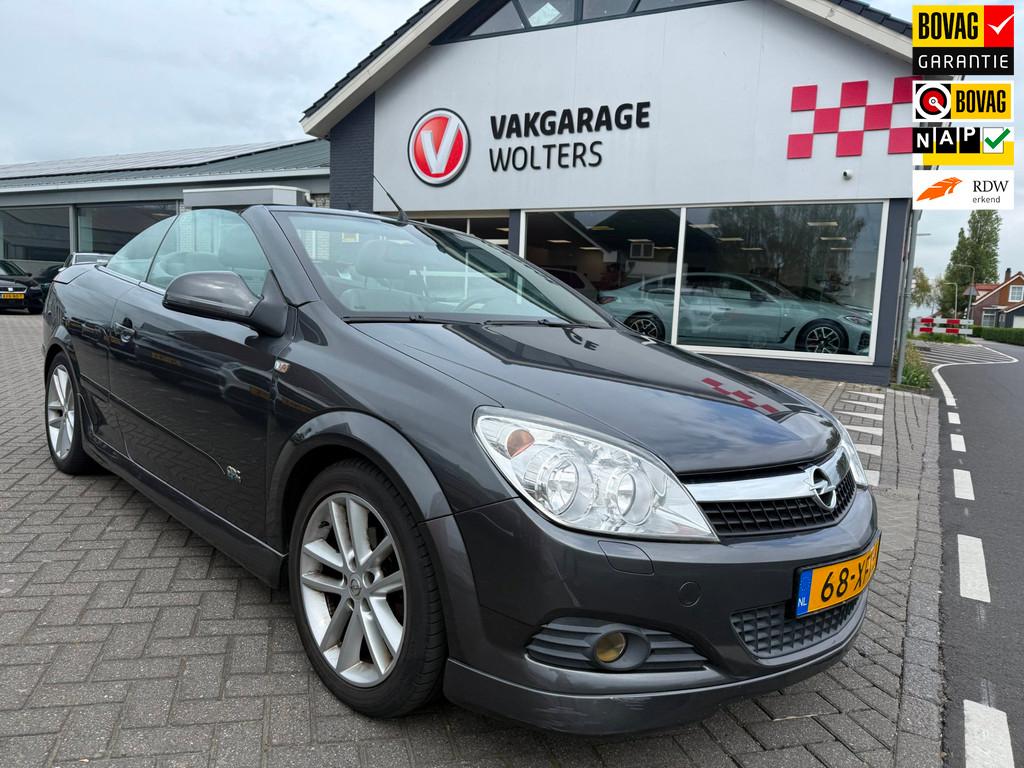 Opel Astra TwinTop 1.8 Cosmo MEENEEMPRIJS!, Auto's, Voorwielaandrijving, Euro 5, Gebruikt, Zwart
