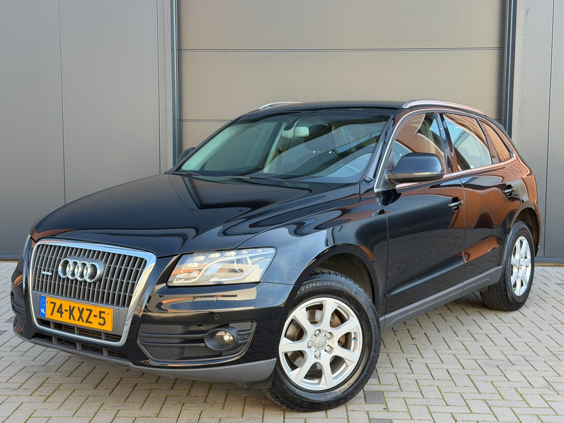 Audi Q5 2.0 TFSI quattro Pro Line|100% Dealer onderhouden|St, Auto's, Stof, Gebruikt, Zwart, 4 cilinders