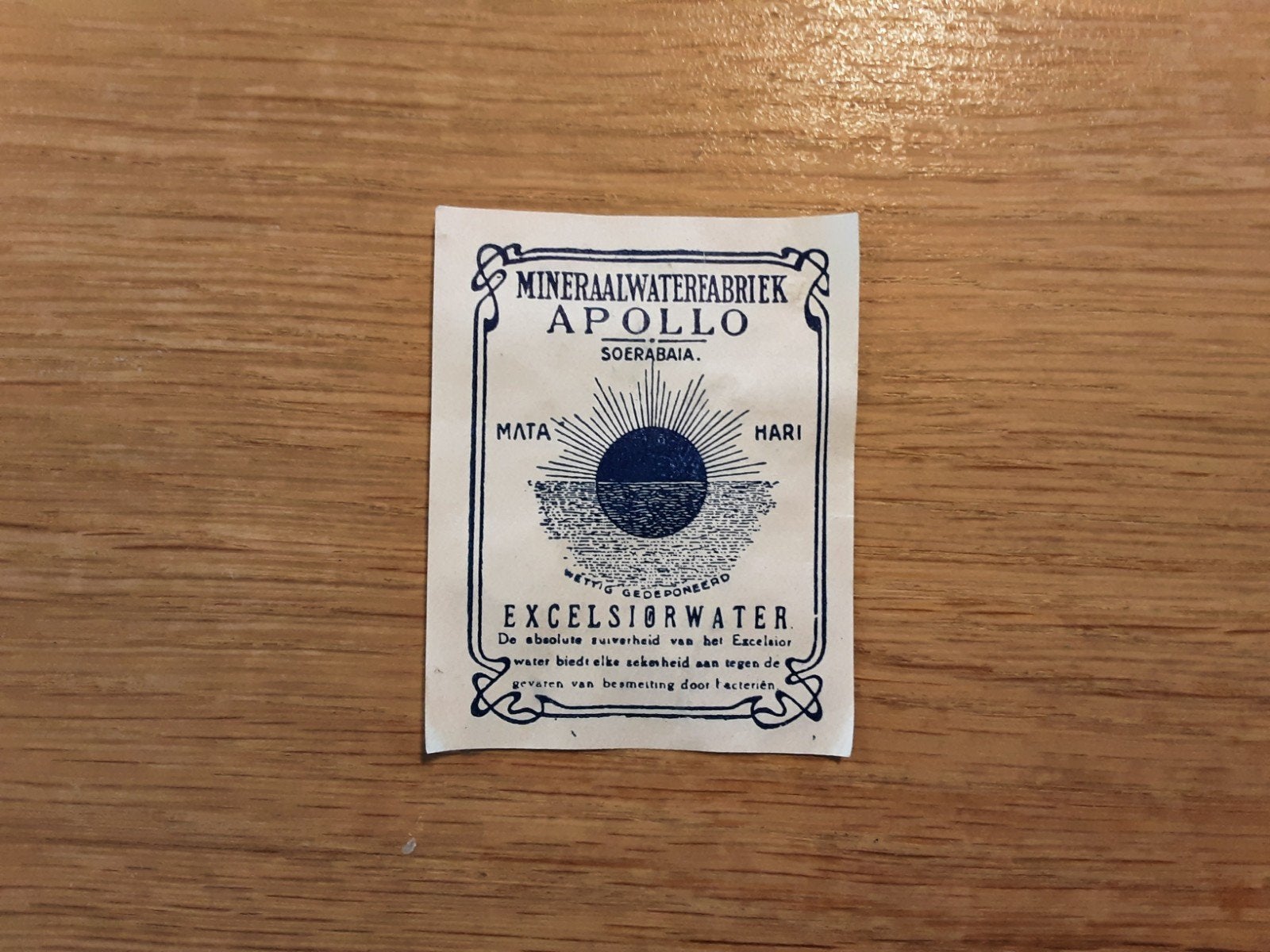 Sluitzegel mineraalwaterfabriek Apollo Soerabaia Ned. Indie, Ophalen of Verzenden, Zo goed als nieuw, Overige typen