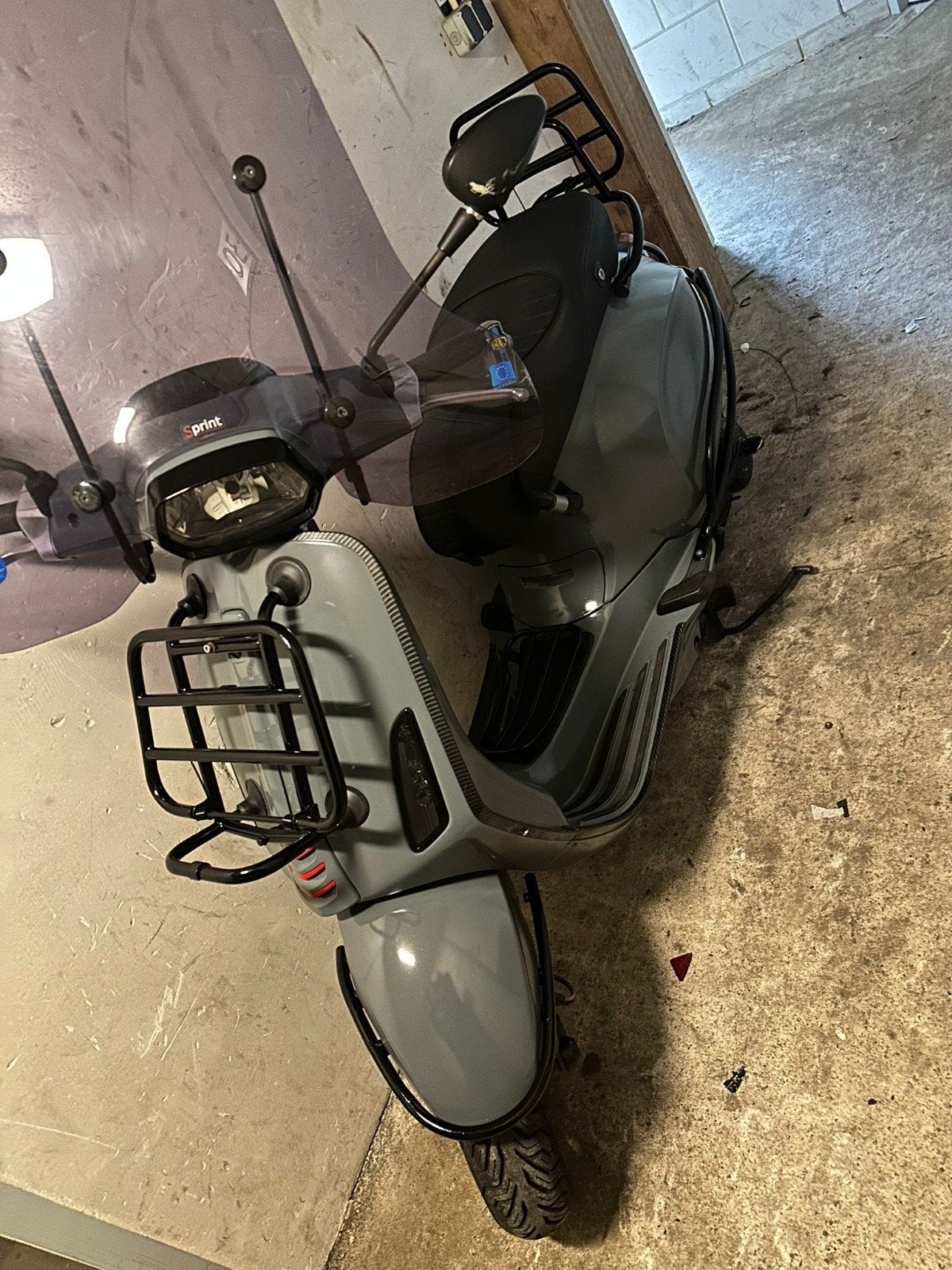 Vespa Sprint full option, Overige modellen, Ophalen of Verzenden, Zo goed als nieuw, Benzine